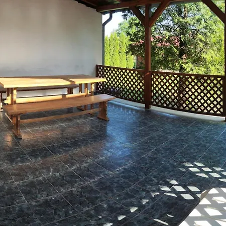 Nefelejcs Nyaralo * Balatonmáriafürdő